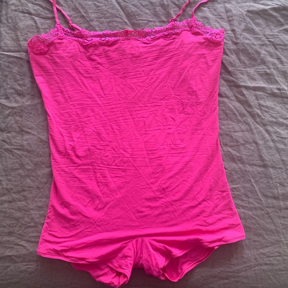 Skims onsie NEVER WORN 3x - Picture 1 of 4